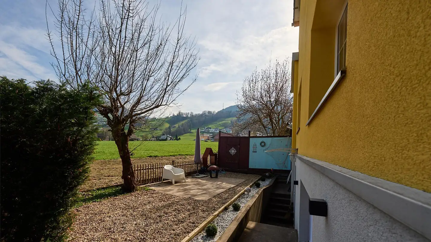 Mehrfamilienhaus kaufen - Kreuzstattstrasse 14, 8854 Galgenen - Foto 4