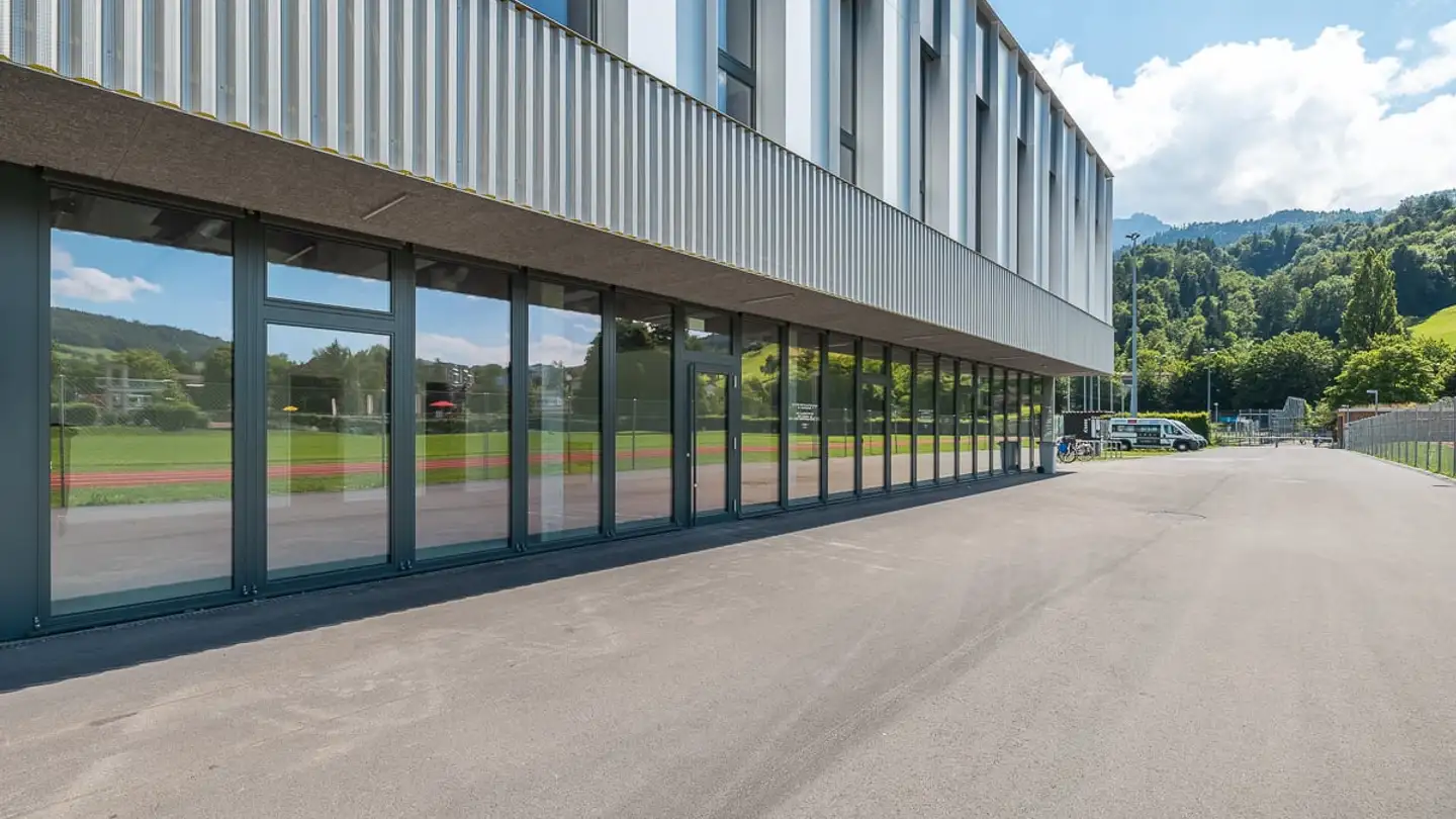 Commerciale in affitto - Horwerstrasse 24, 6010 Kriens