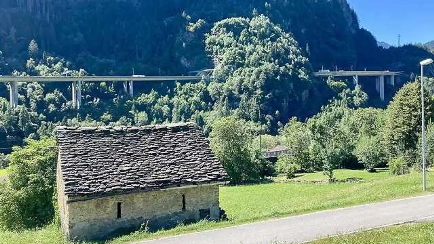 Maison troglodyte à vendre - 6760 Faido - Photo 3