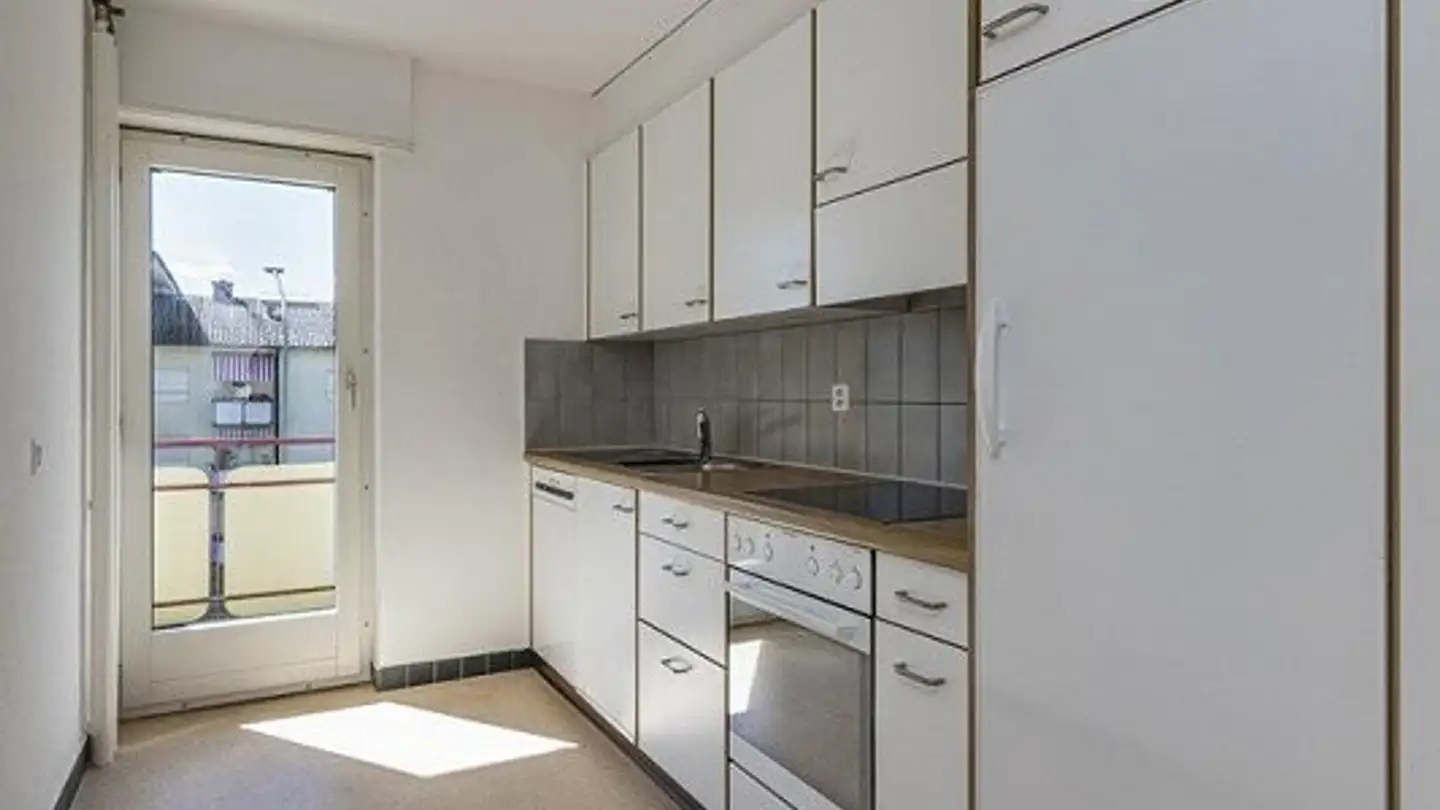 Wohnung mieten - Passwangstrasse 3, 4127 Birsfelden - Foto 2