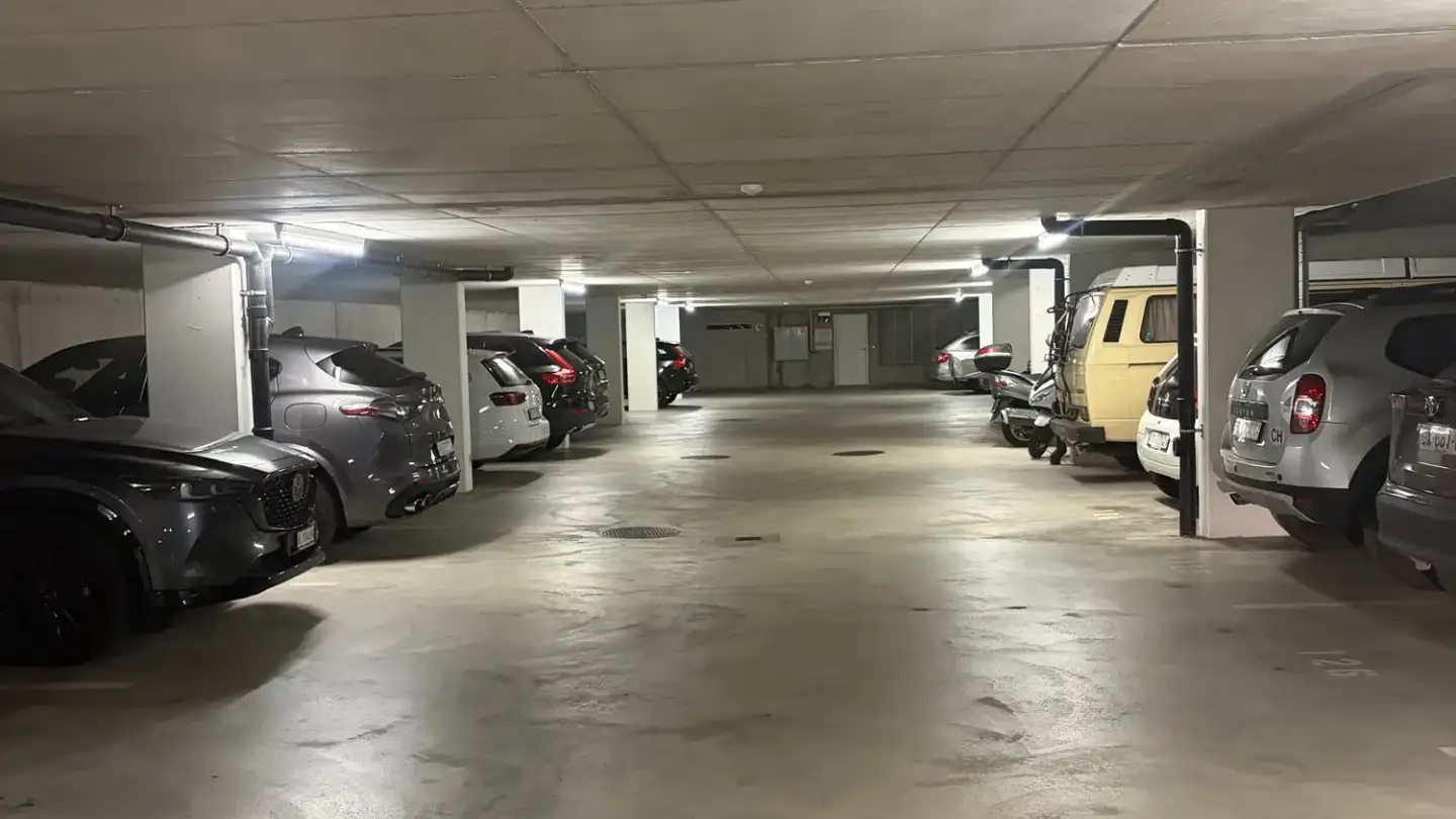Underground parking space for rent - Baslerstrasse 332, 4123 Allschwil - Photo 2