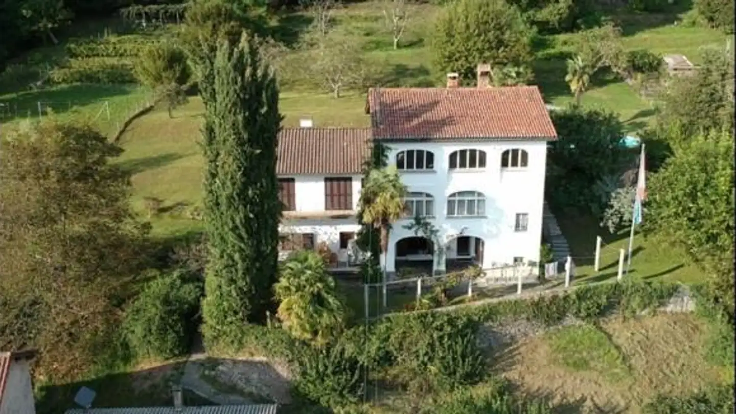 Casa singola in vendita - Via Lanscino 28, 6997 Sessa