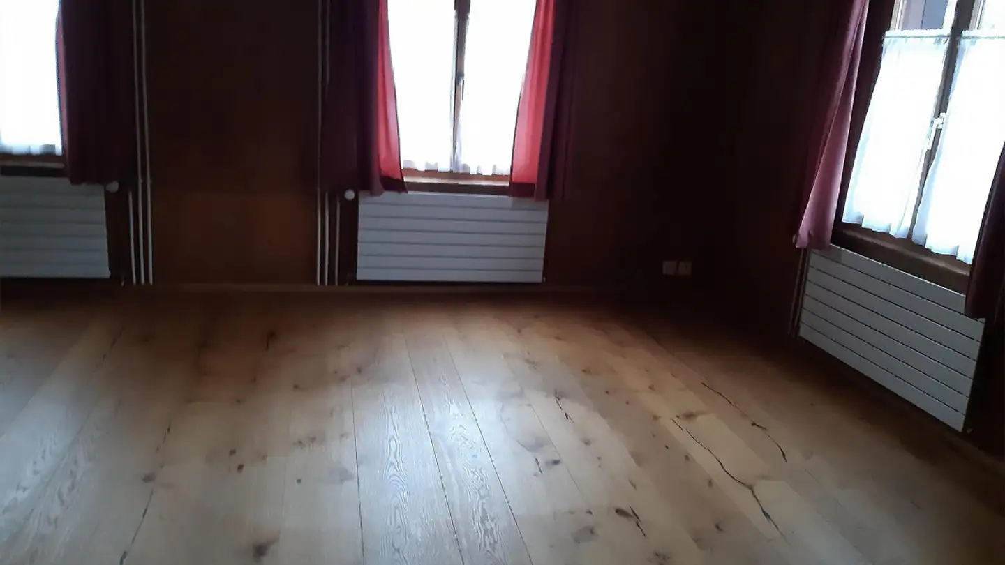 Wohnung mieten - 7233 Jenaz - Foto 4