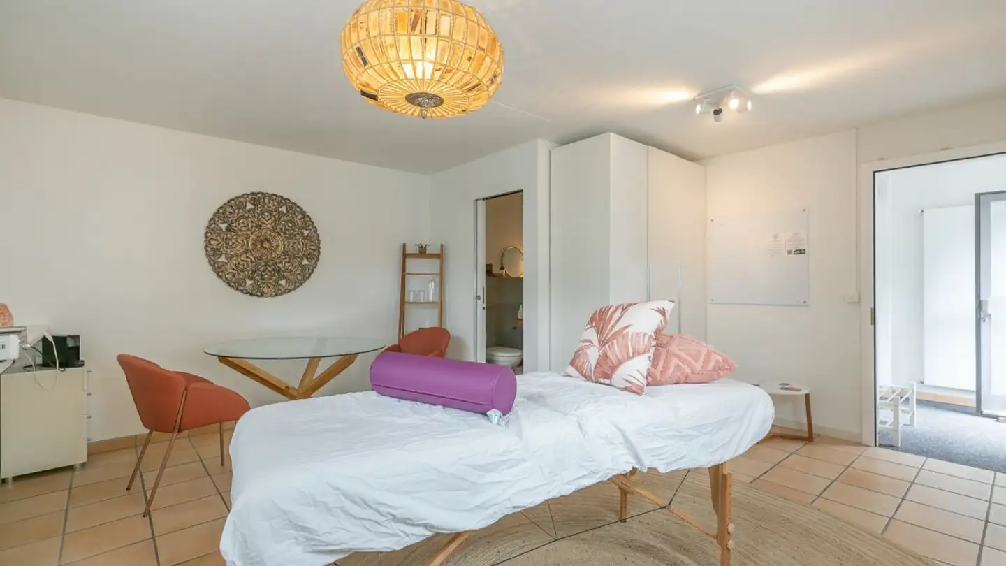 Bureau à louer - Feldbach 4, 8753 Mollis - Photo 2