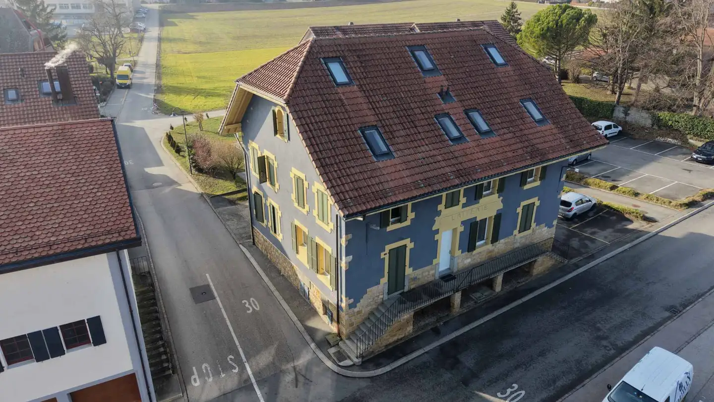 Edificio residenziale in vendita - 1424 Champagne