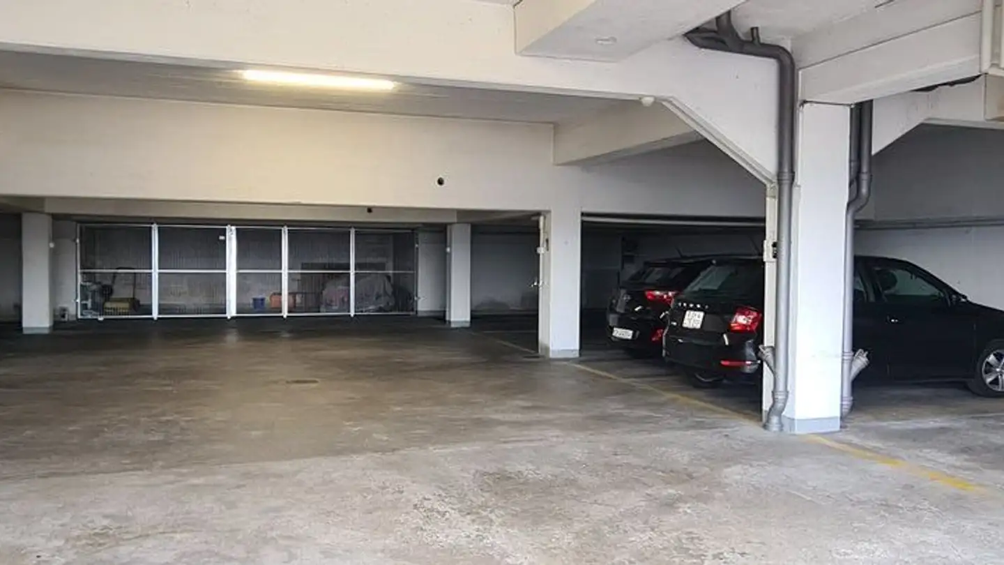 Outdoor parking space for rent - Seestrasse 75, 8805 Richterswil
