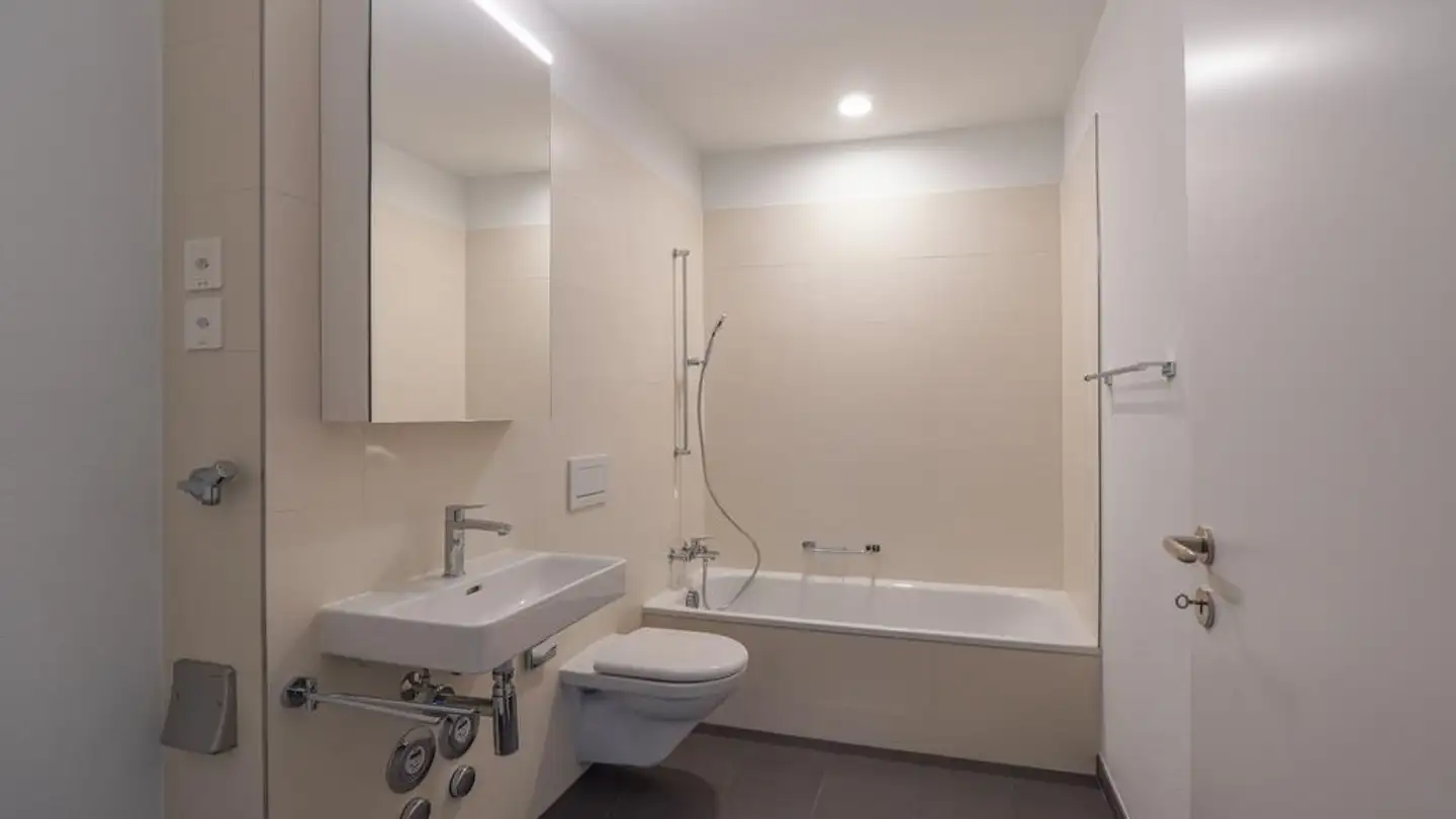 Wohnung mieten - Erzenbergstrasse 10b, 4410 Liestal - Foto 4