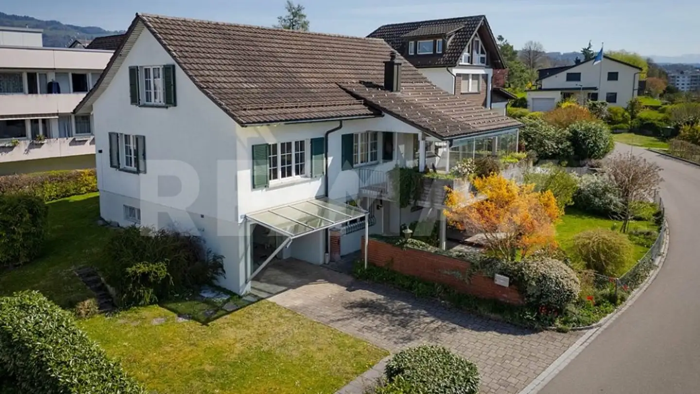 Single house for sale - Lindenbergstrasse 13, 8630 Rüti ZH
