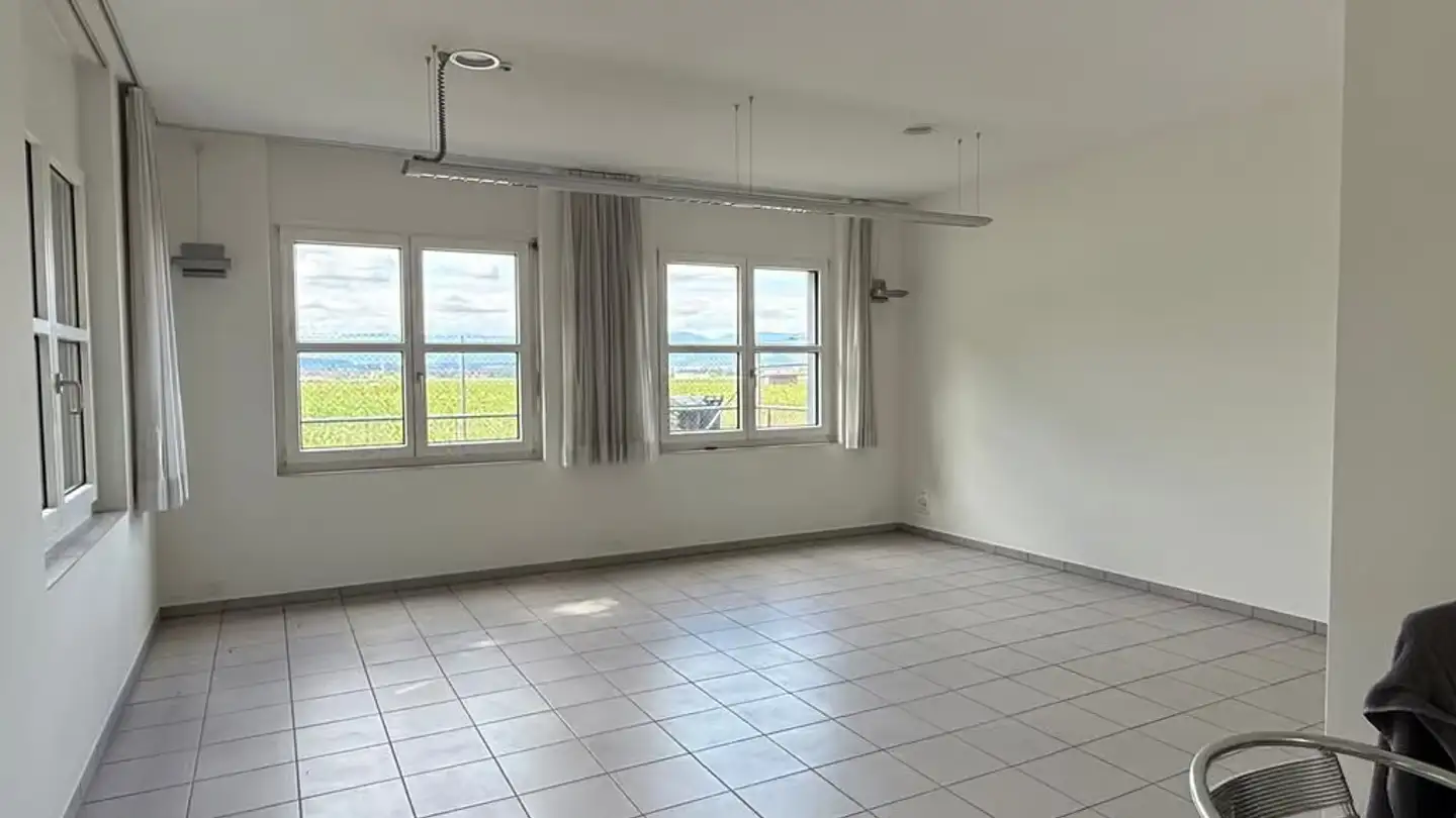 Grande magazzino in affitto - Industrie Neuhof 37a, 3422 Kirchberg BE - Foto 3