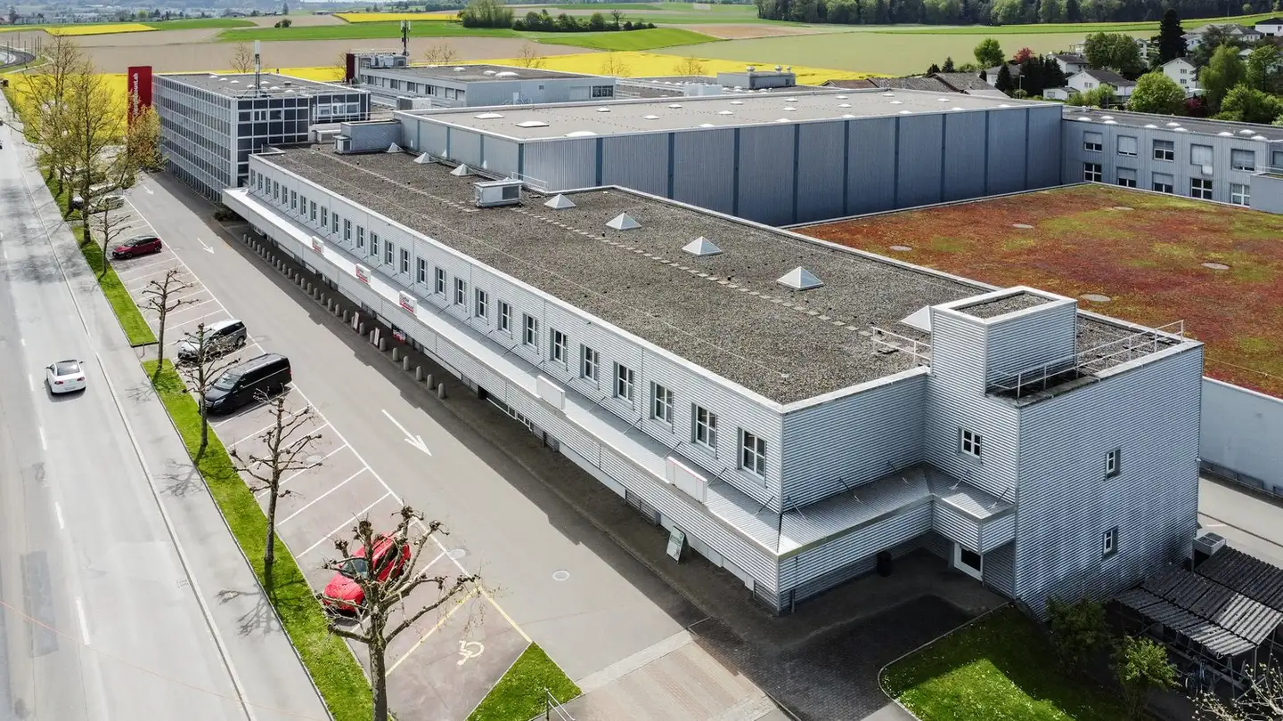 Gewerbe mieten - Bernstrasse 90, 3303 Jegenstorf