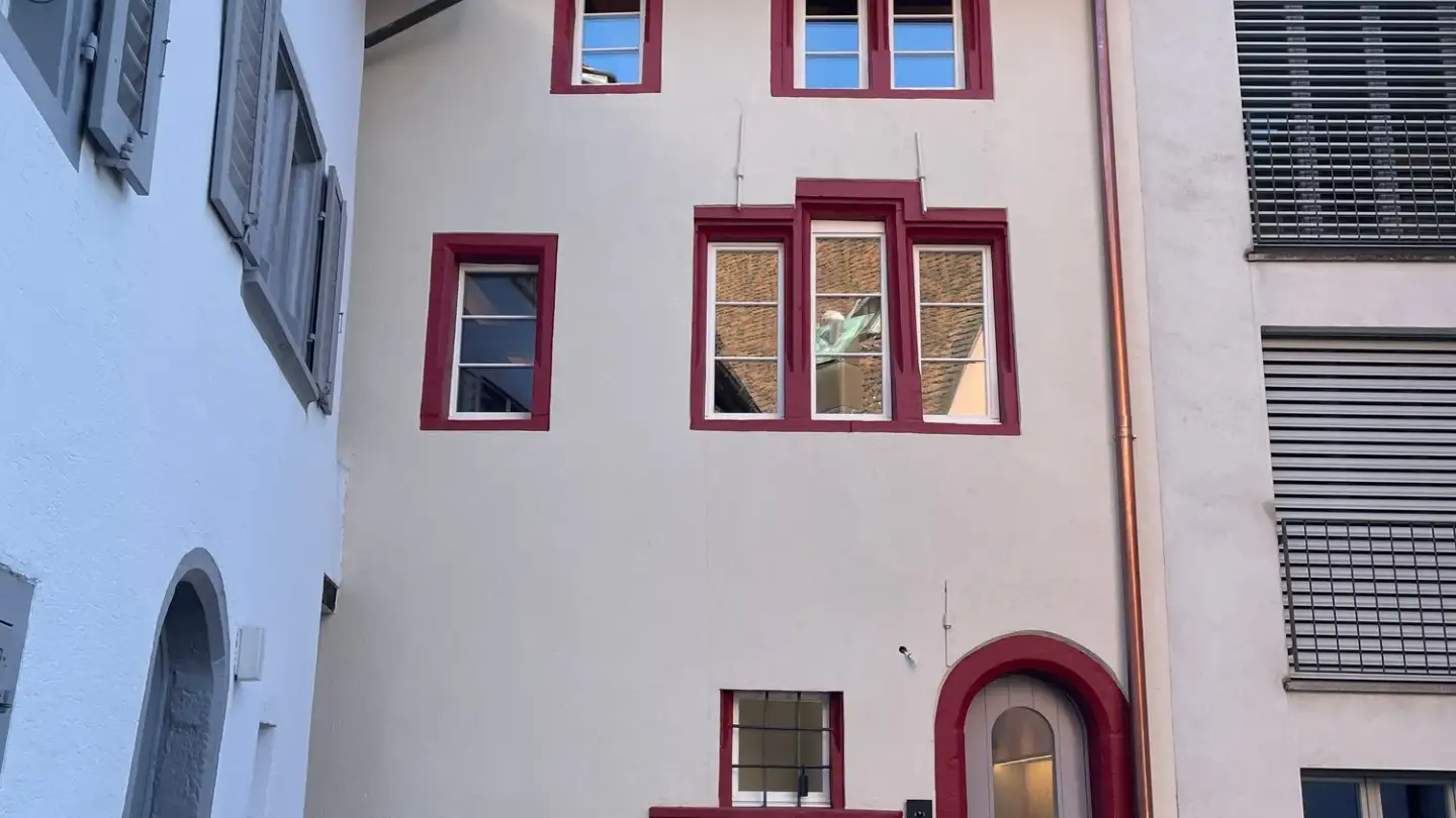 Reihenhaus mieten - Hauptstrasse 27, 4142 Münchenstein