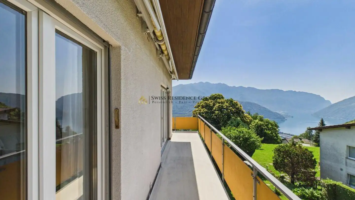 Apartment for sale - 6914 Carona