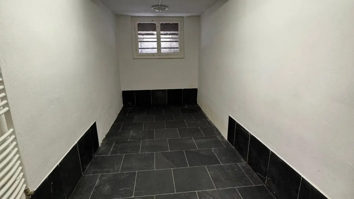 Atelier à louer - Baarerstrasse 107, 6300 Zug