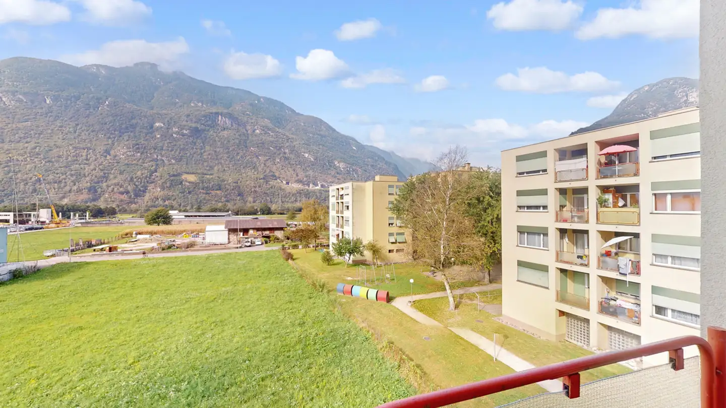 Appartement à louer - Via Quinta 53, 6710 Biasca