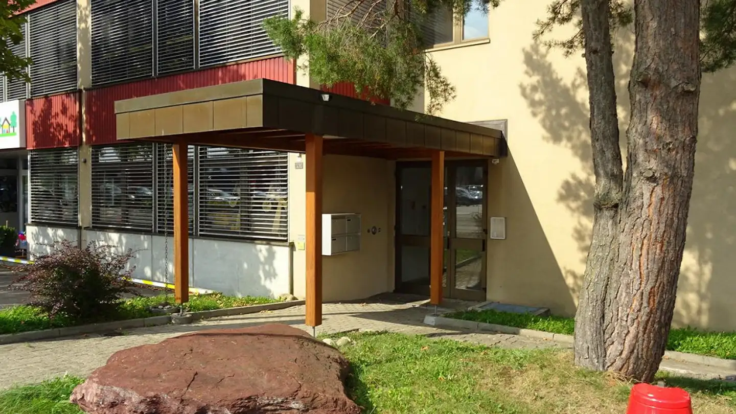 Bureau à louer - 8600 Dübendorf - Photo 2