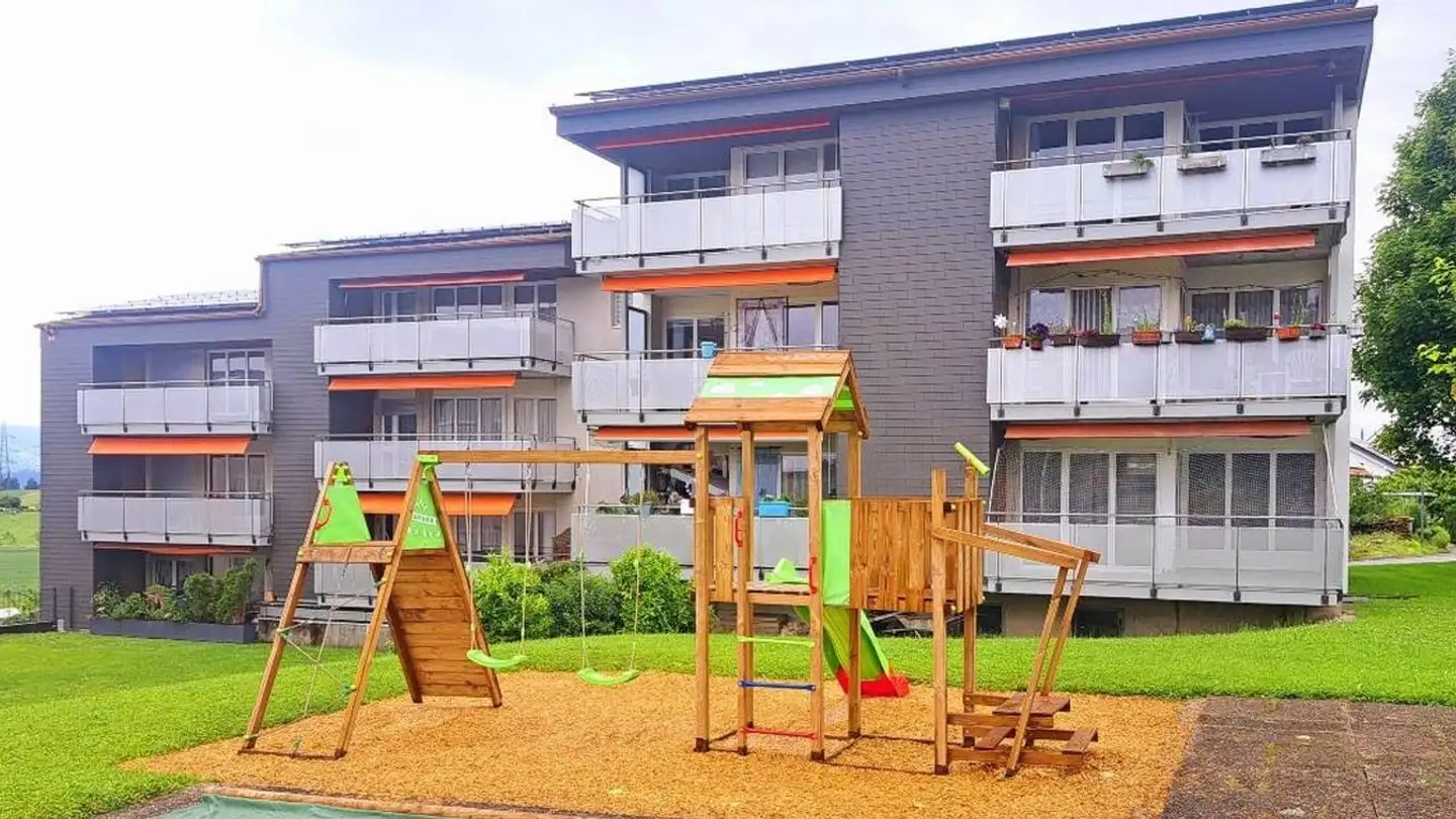 Appartement à louer - Bernstrasse 44, 3267 Seedorf BE