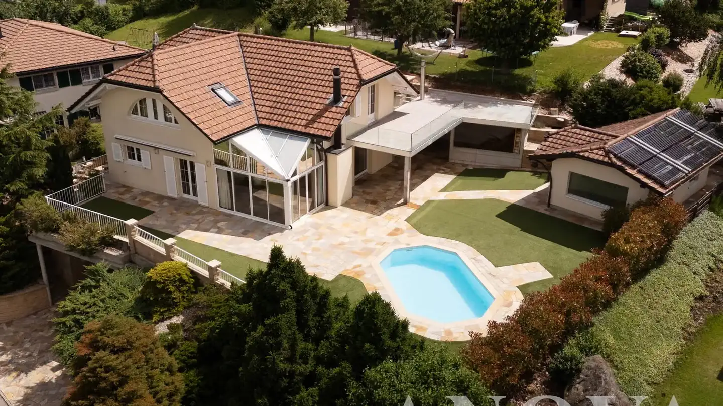 Villa à vendre - La Breiteneyre, 1634 La Roche FR