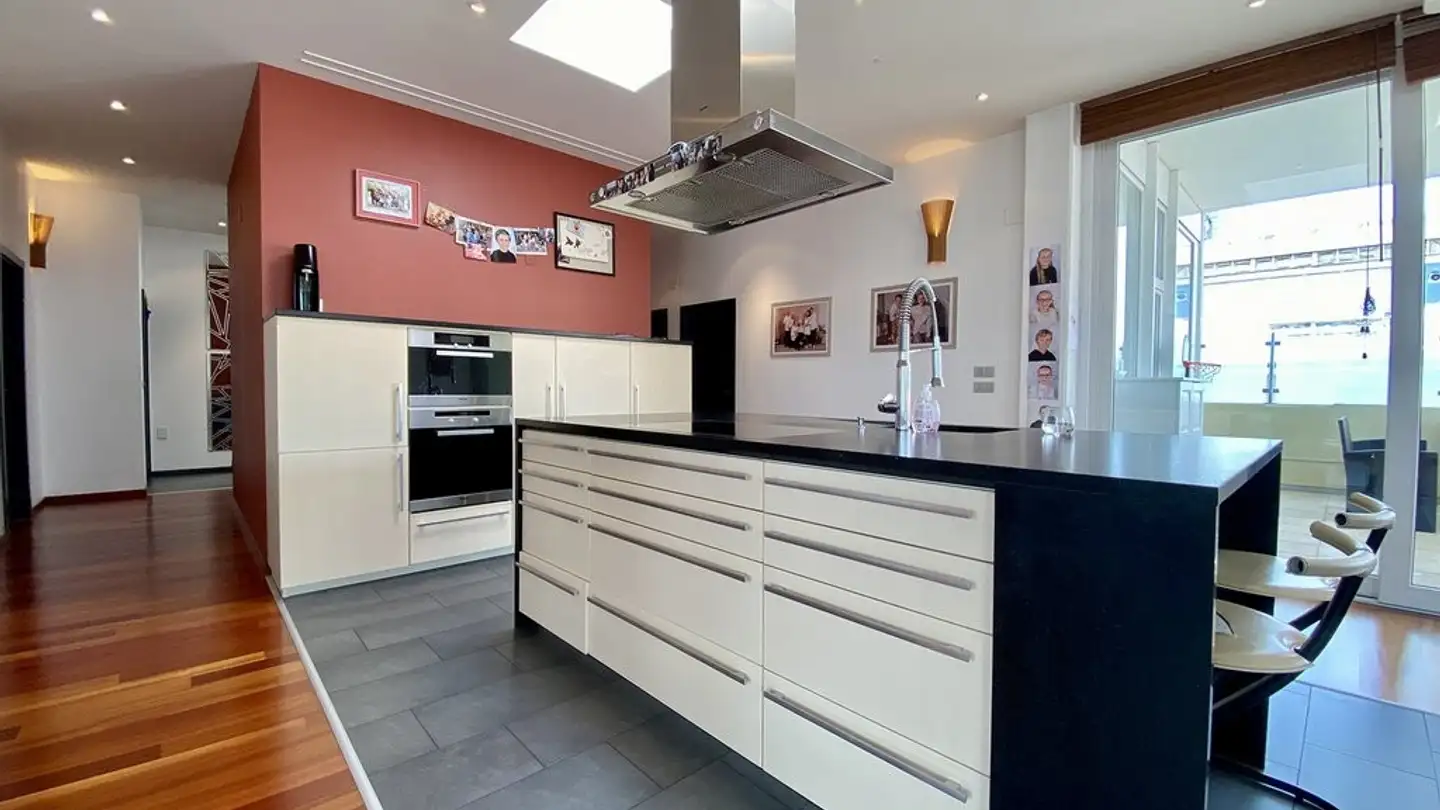 Apartment for rent - Rue du Commerce 96, 2300 La Chaux-de-Fonds - Photo 2