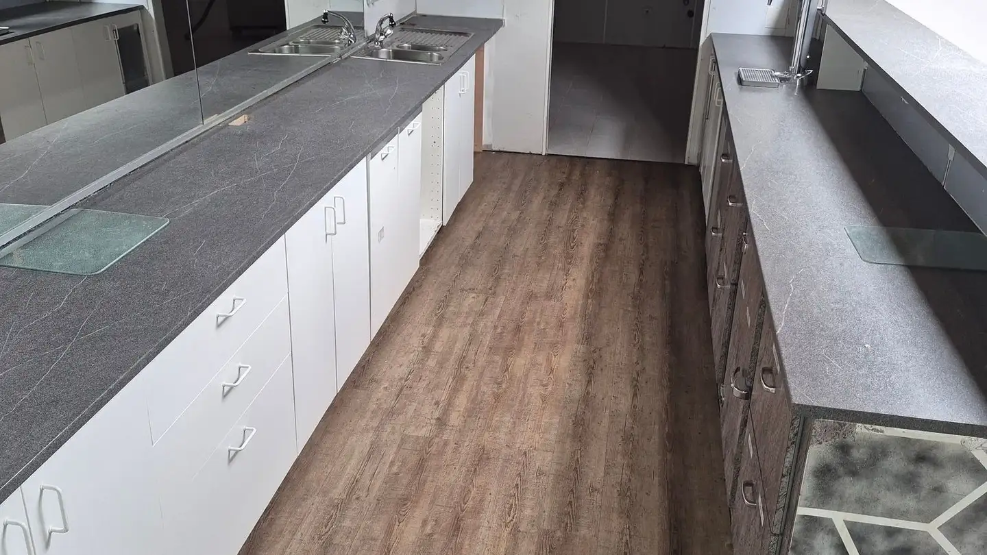 Ristorante in affitto - Werkstrasse 43, 8630 Rüti ZH - Foto 3
