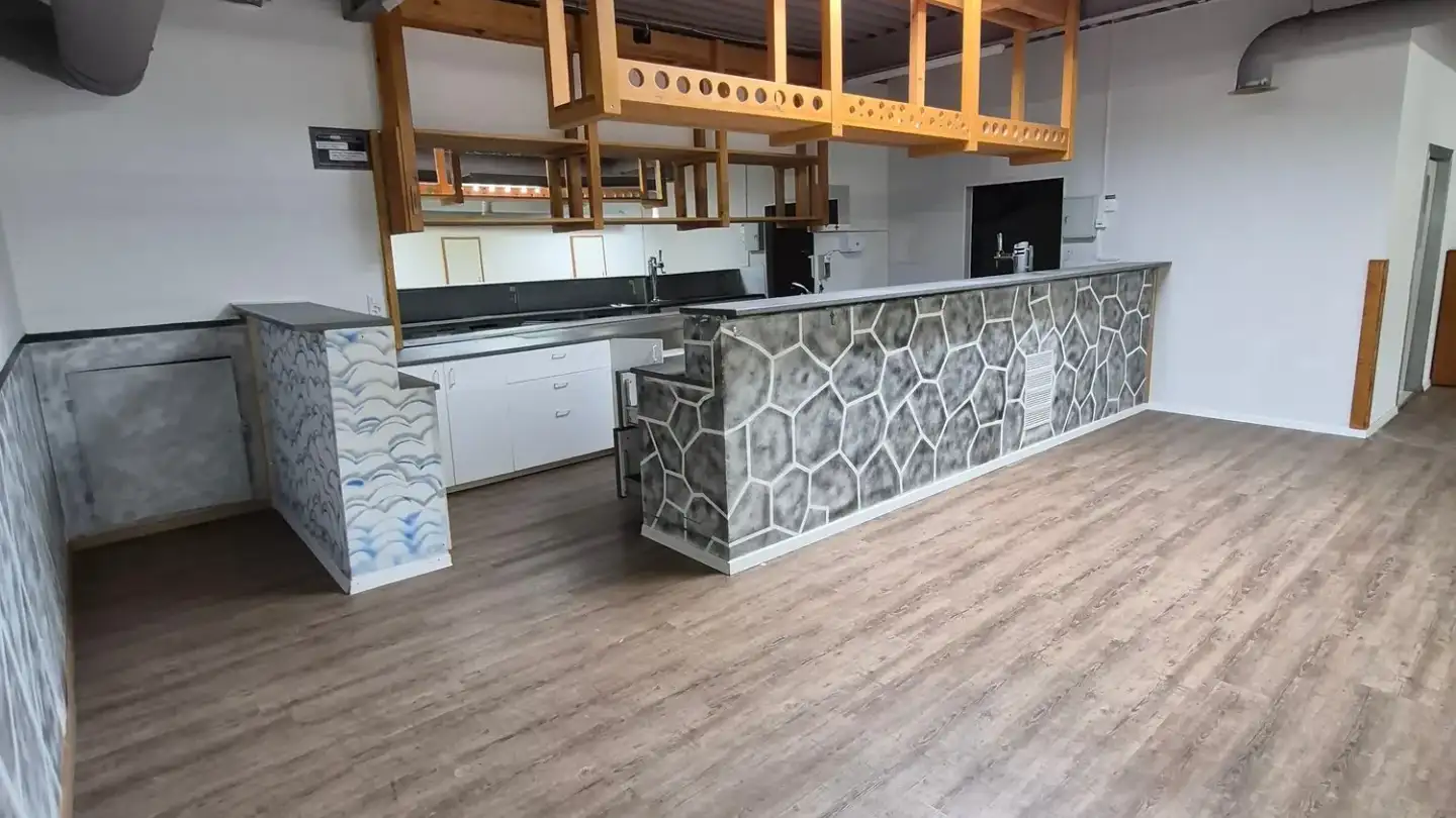 Ristorante in affitto - Werkstrasse 43, 8630 Rüti ZH - Foto 2