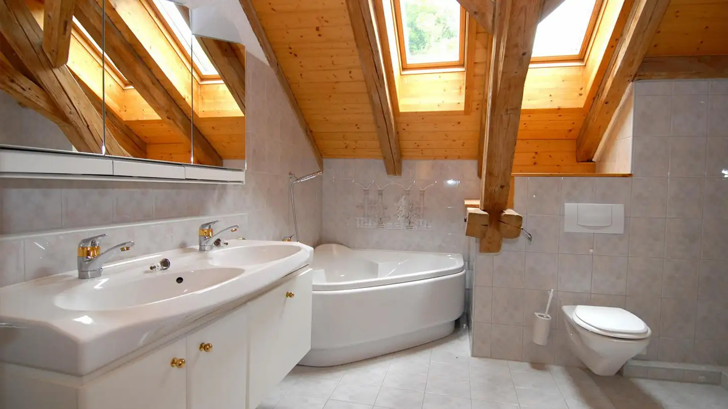 Wohnung mieten - Tüfental, 8132 Egg b. Zürich - Foto 4