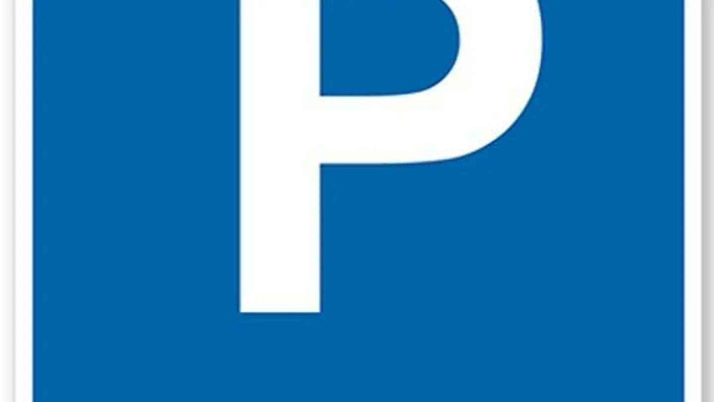 Place de parking souterraine à louer - Zürcherstrasse 107a, 8102 Oberengstringen