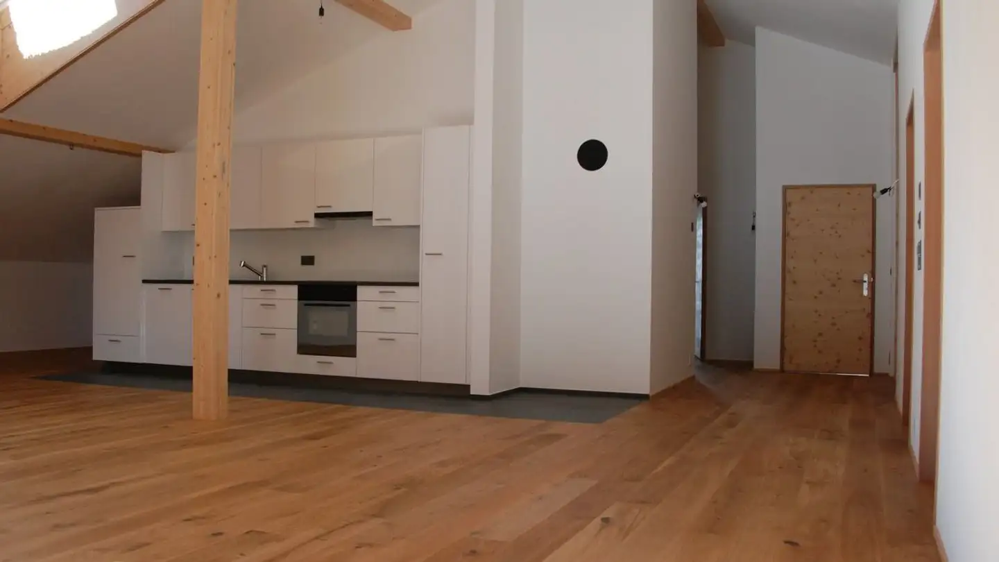 Dachgeschosswohnung mieten - Chegelplatz 2, 7277 Davos Glaris - Foto 2