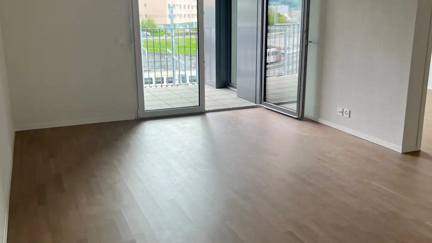 Apartment for rent - Avenue De La Gare, 1630 Bulle - Photo 2