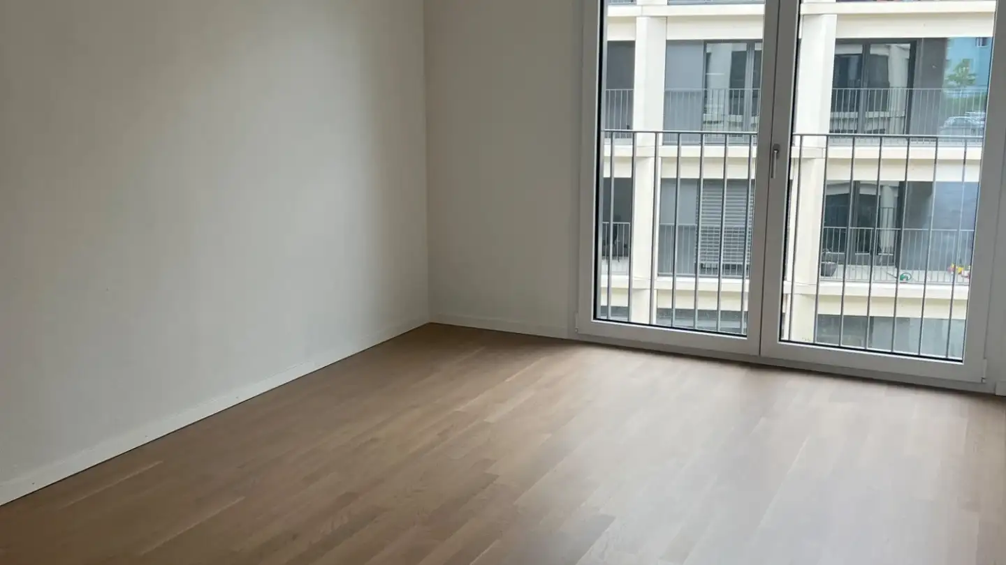 Apartment for rent - Avenue De La Gare, 1630 Bulle - Photo 3