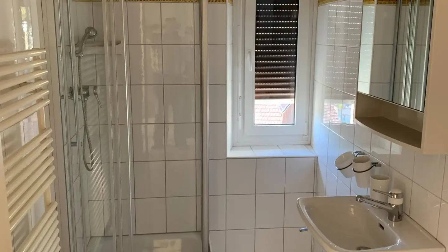 Appartement à louer - Grand-Rue 24, 2416 Les Brenets - Photo 2