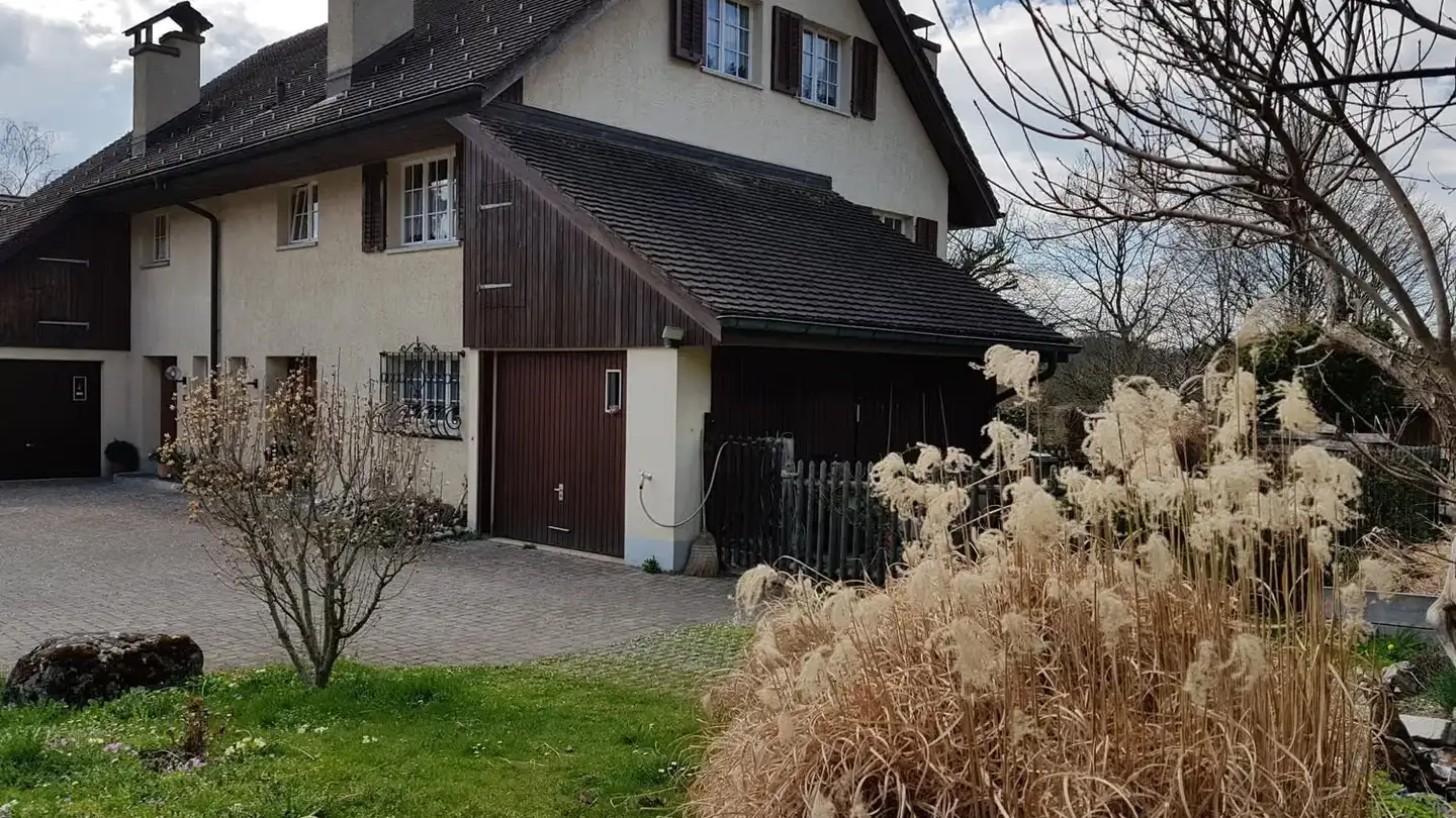Semi-detached house for rent - Stationsstrasse 2, 8487 Zell ZH