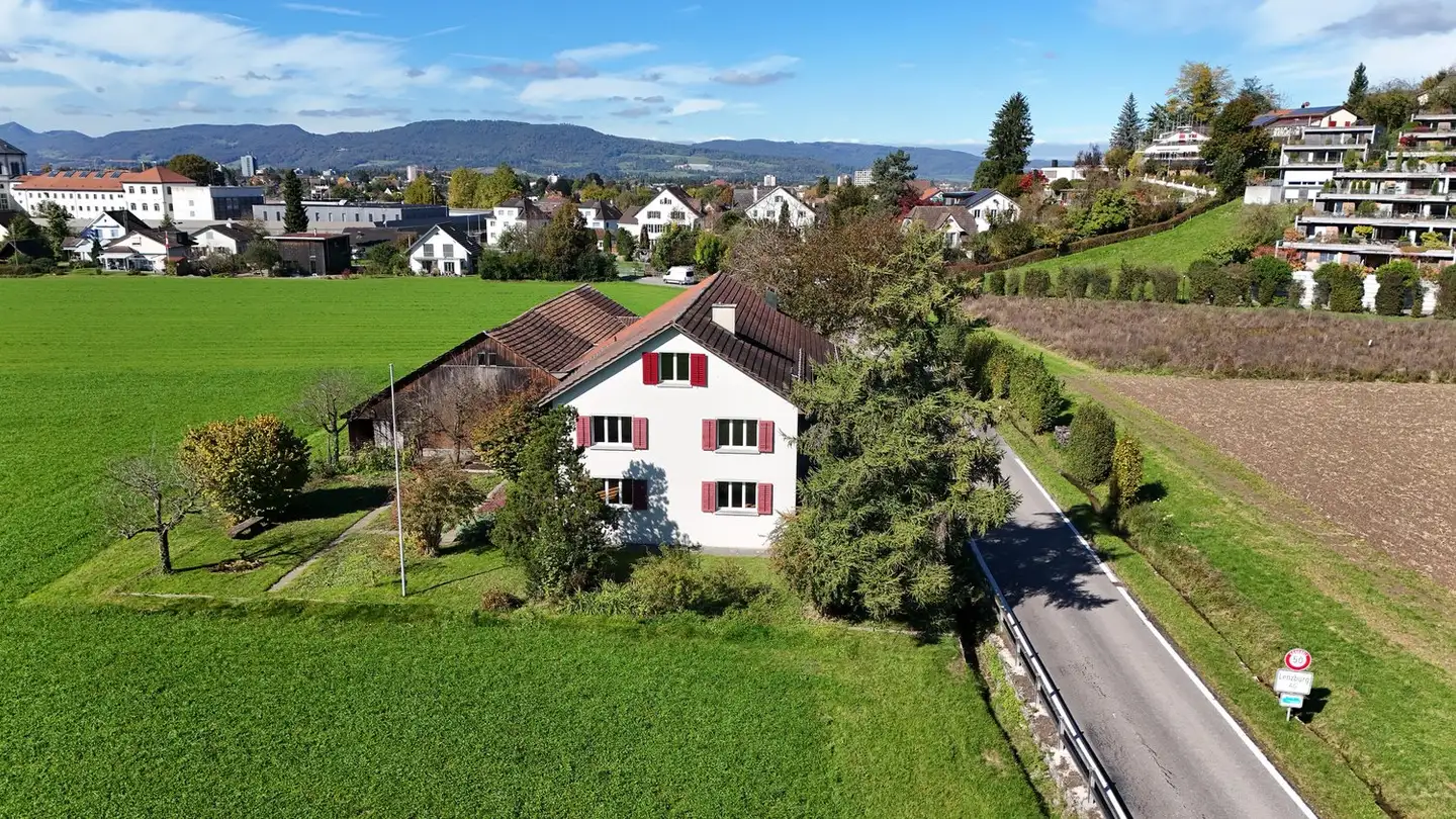 Fattoria in vendita - Ammerswilerstrasse 72, 5600 Lenzburg - Photo 2