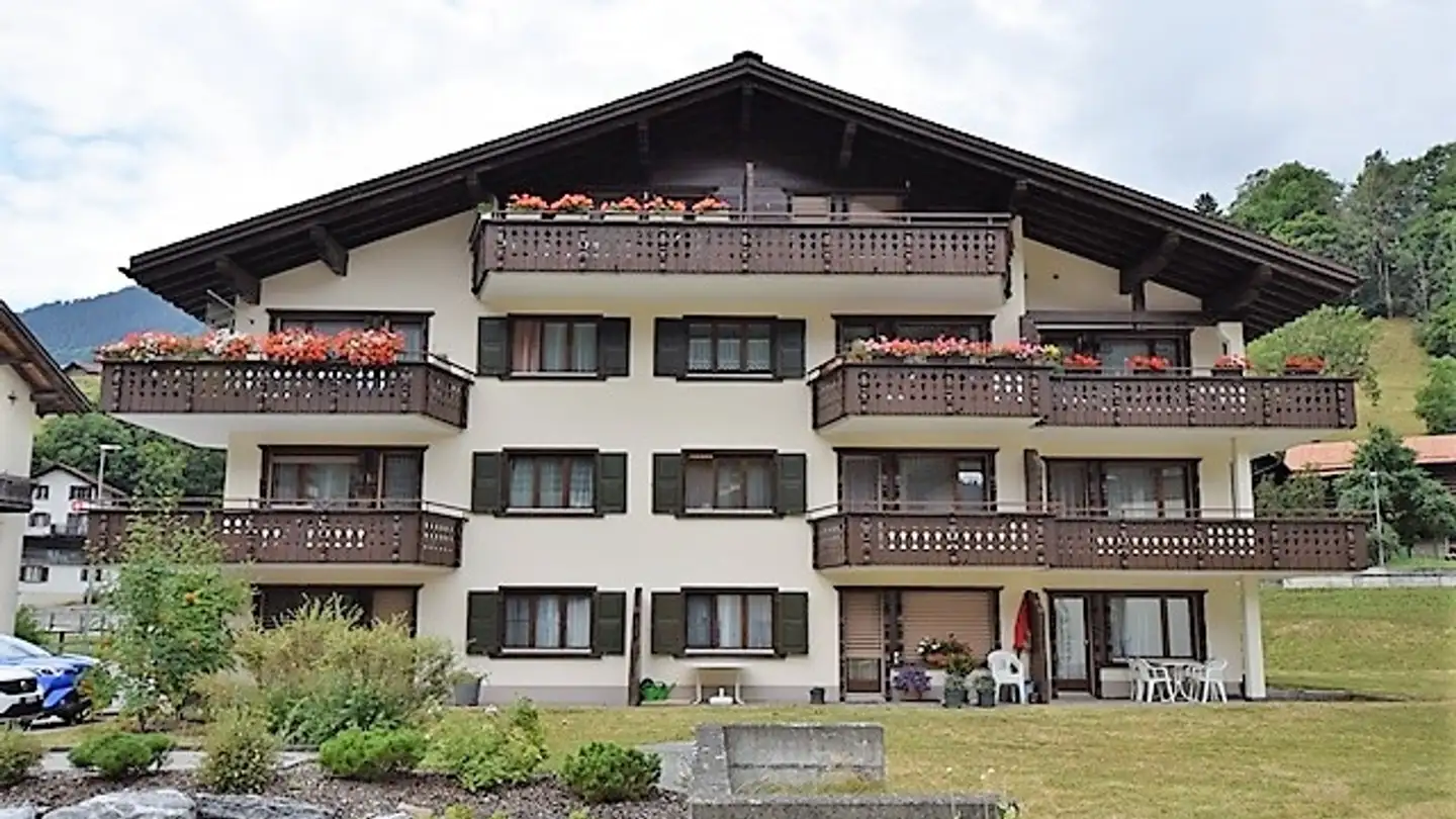 Parcheggio sotterraneo in affitto - Alti Luzeinerstrass 1, 7240 Küblis