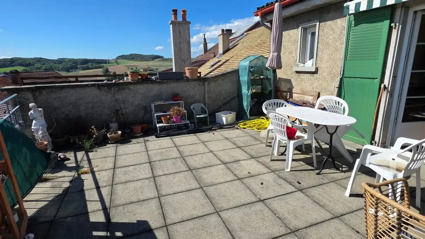 Attic flat for rent - 1315 La Sarraz
