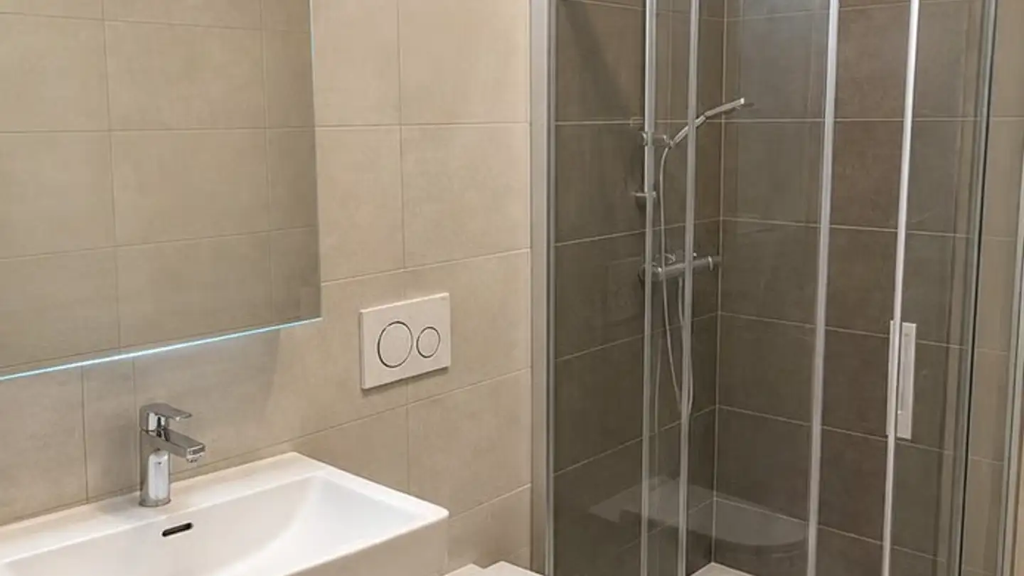 Appartement à louer - Avenue De La Gare 11, 1630 Bulle - Photo 3
