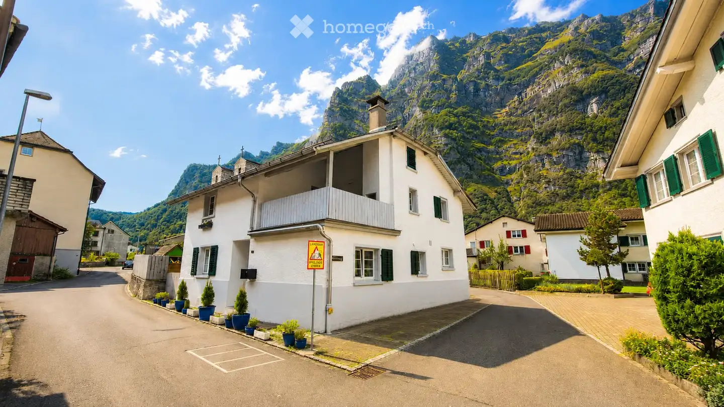 Maison individuelle à vendre - 8754 Netstal