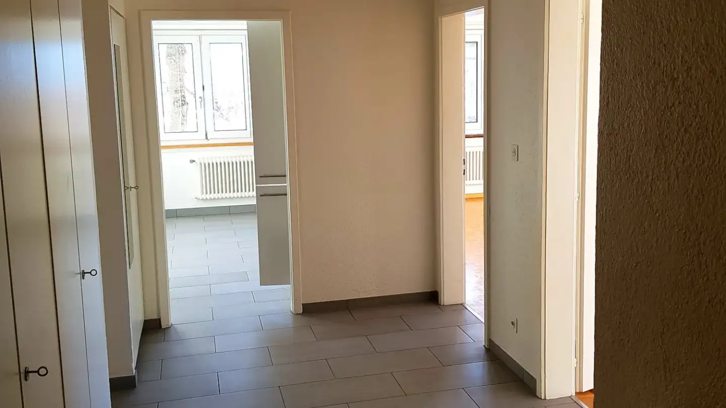 Appartement à louer - Rue de la Gare 2, 2416 Les Brenets - Photo 4