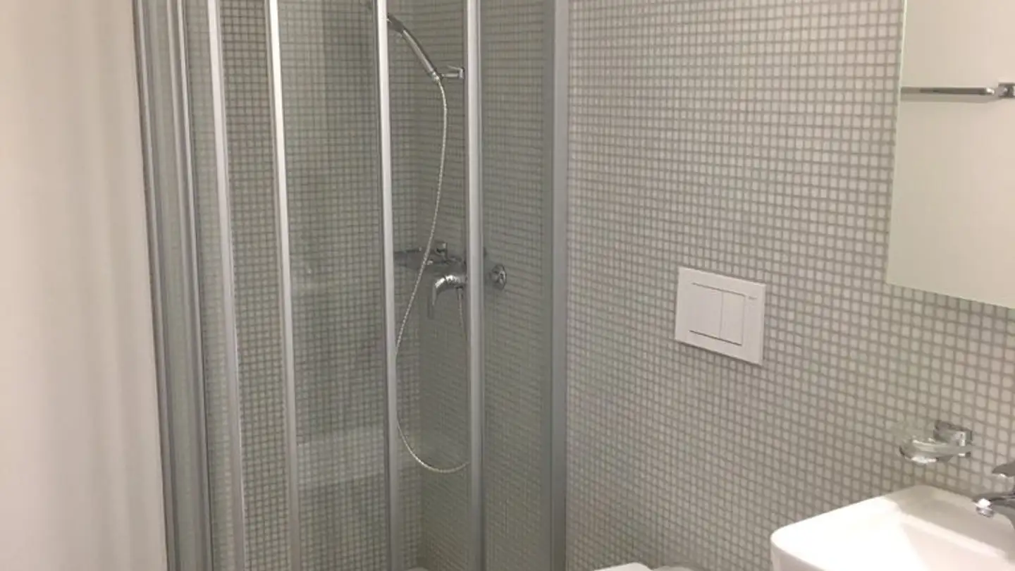 Wohnung mieten - Sonnenbergstrasse 66, 8603 Schwerzenbach - Foto 4