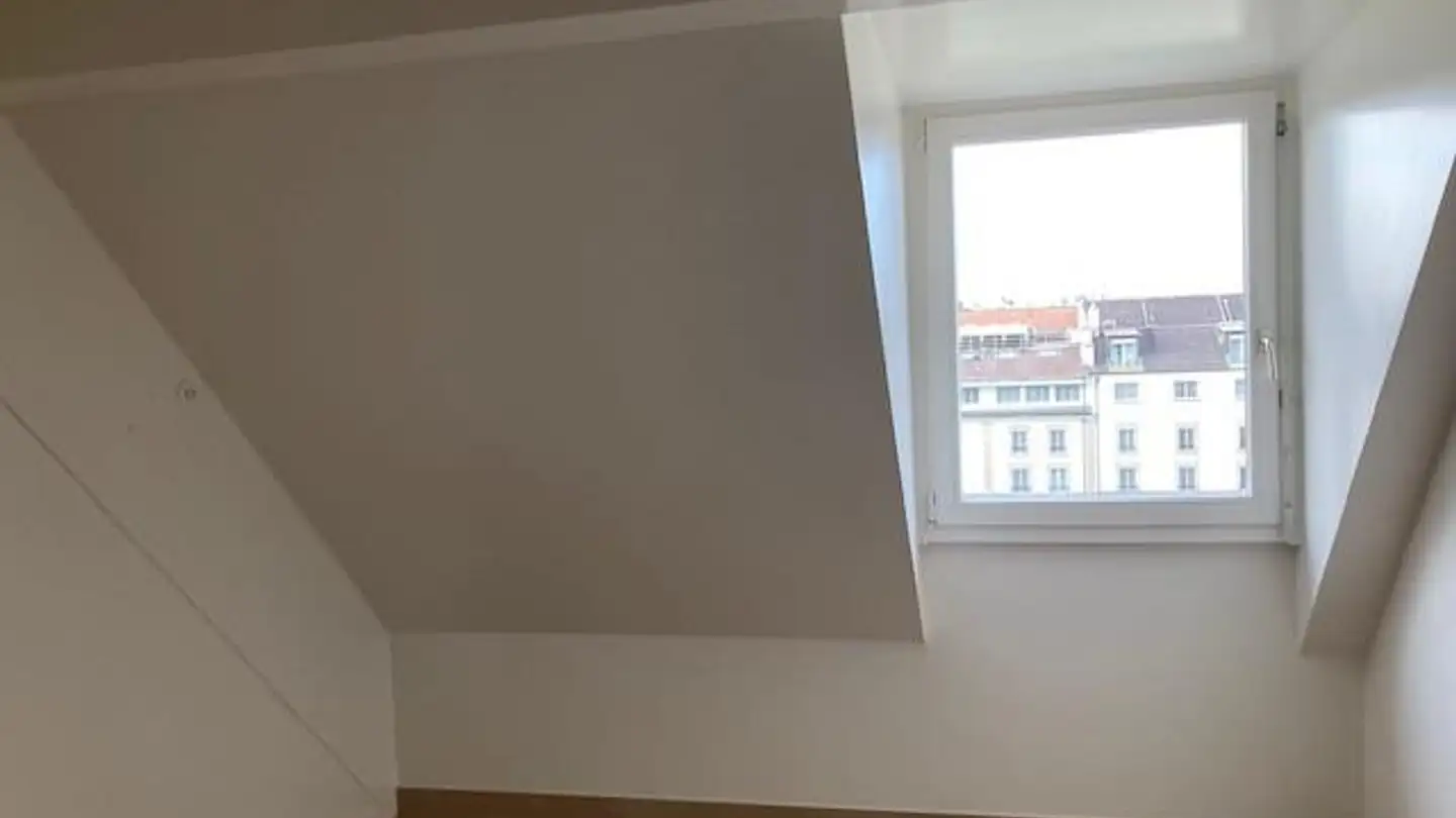Apartment for rent - Rue Des Alpes 5, 1201 Genève - Photo 2