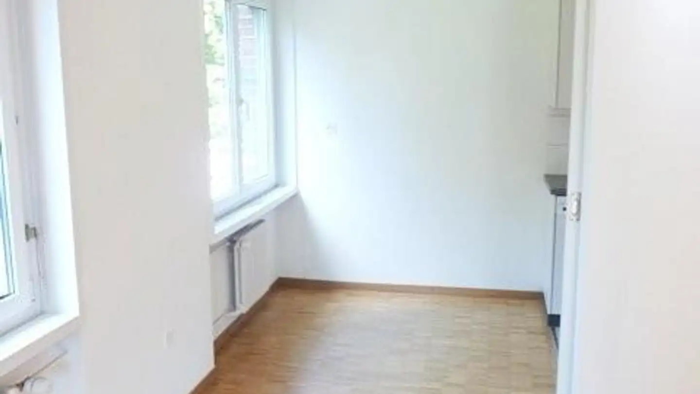 Appartement à louer - Farlifangstrasse 20, 8126 Zumikon - Photo 2