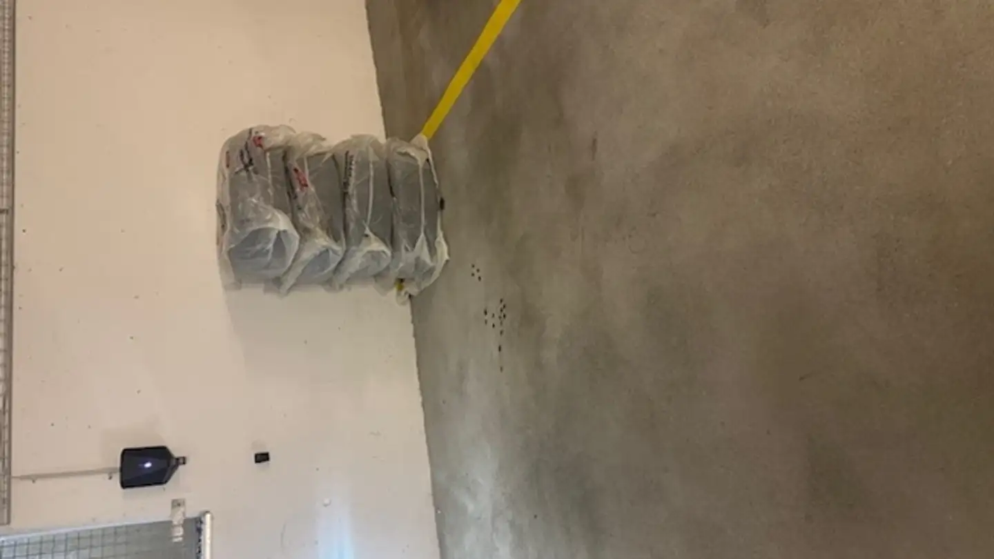 Parcheggio esterno in affitto - Hungerbüelstrasse 13, 8185 Winkel - Foto 2