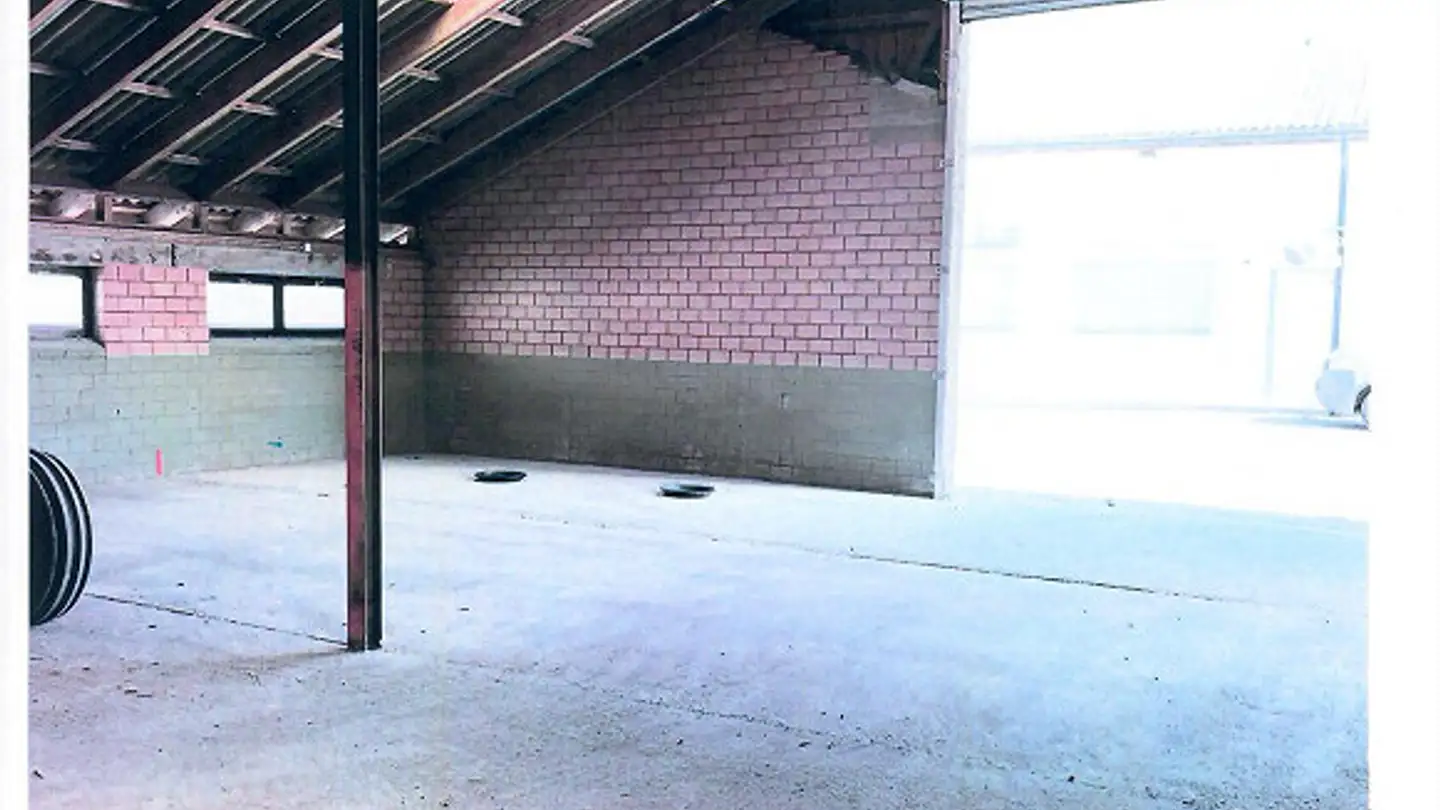 Single garage for rent - Bollhofstrasse 4, 8565 Hugelshofen