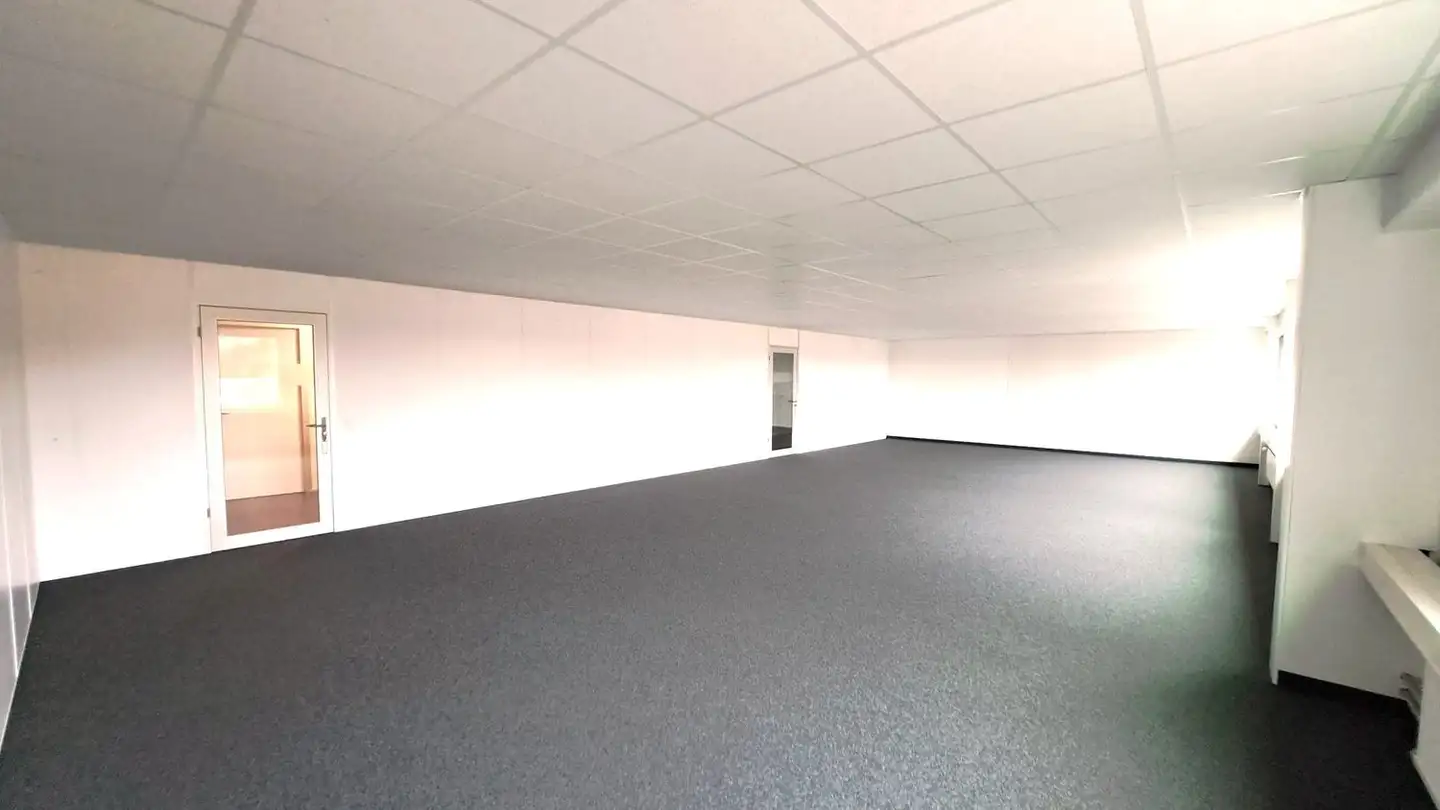 Spazio ufficio in affitto - Lagerhausstrasse 25, 3232 Ins