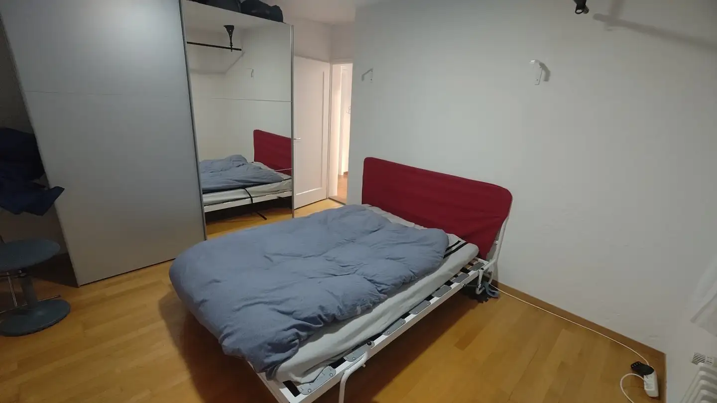 Single room for rent - Im Baurenacker 18, 8902 Urdorf