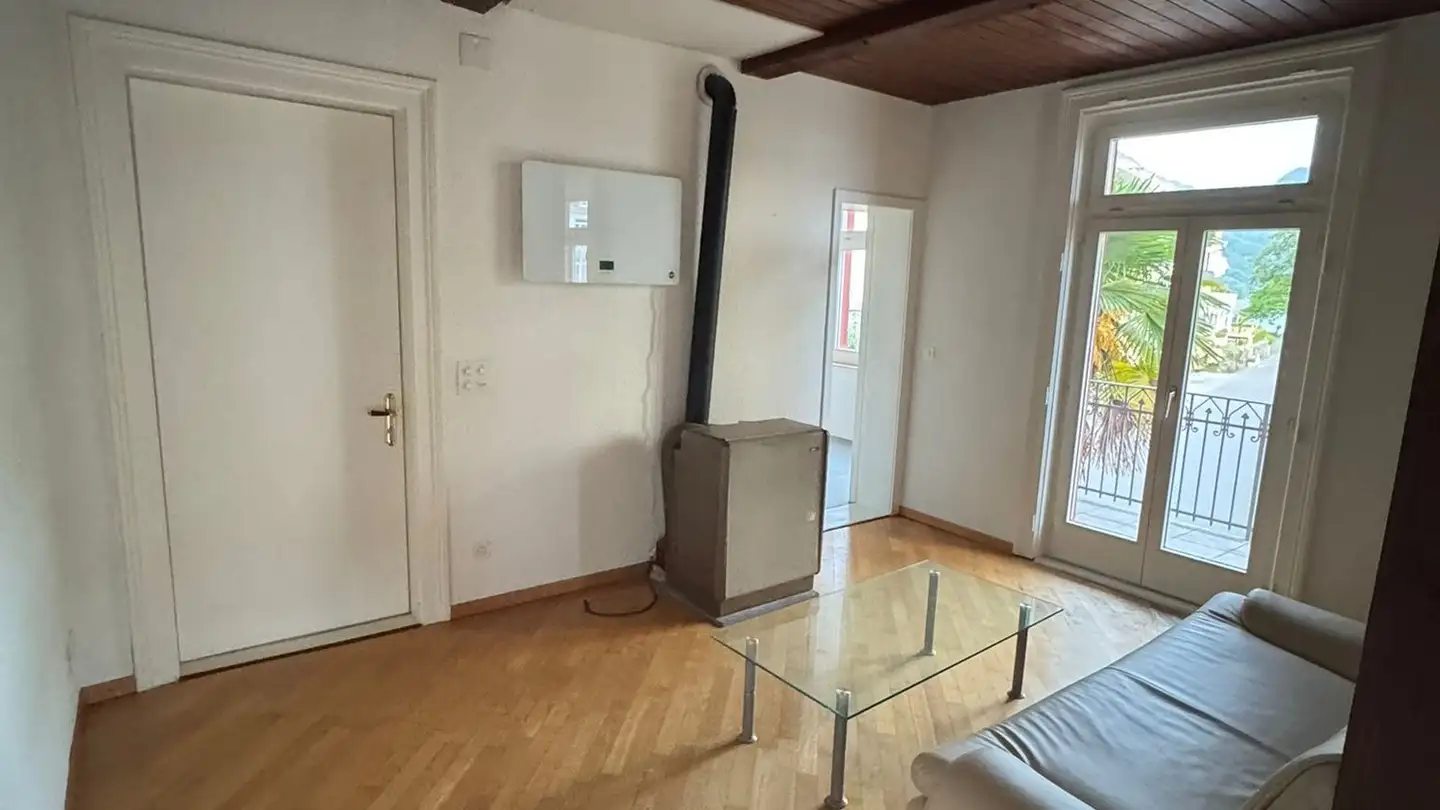 Apartment for rent - Seestrasse, 6353 Weggis - Photo 3