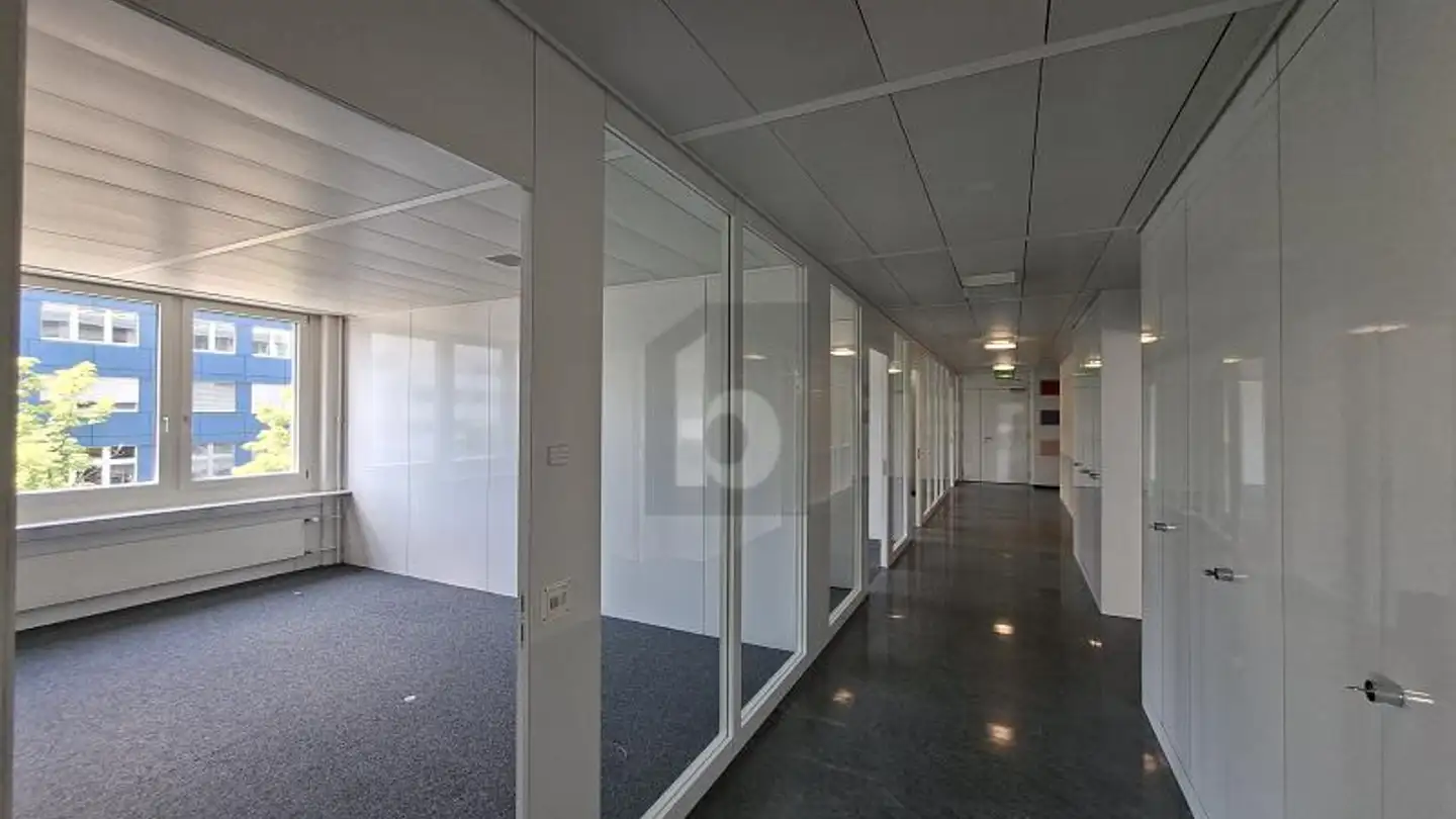 Bürofläche mieten - 6331 Hünenberg