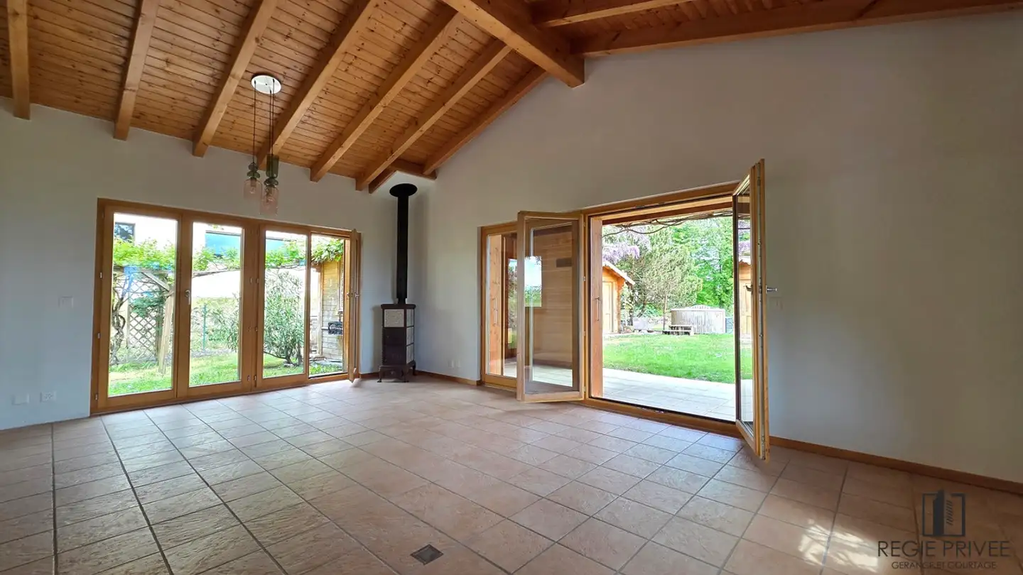 Casa singola in affitto - Le Coin 12, 1897 Les Evouettes