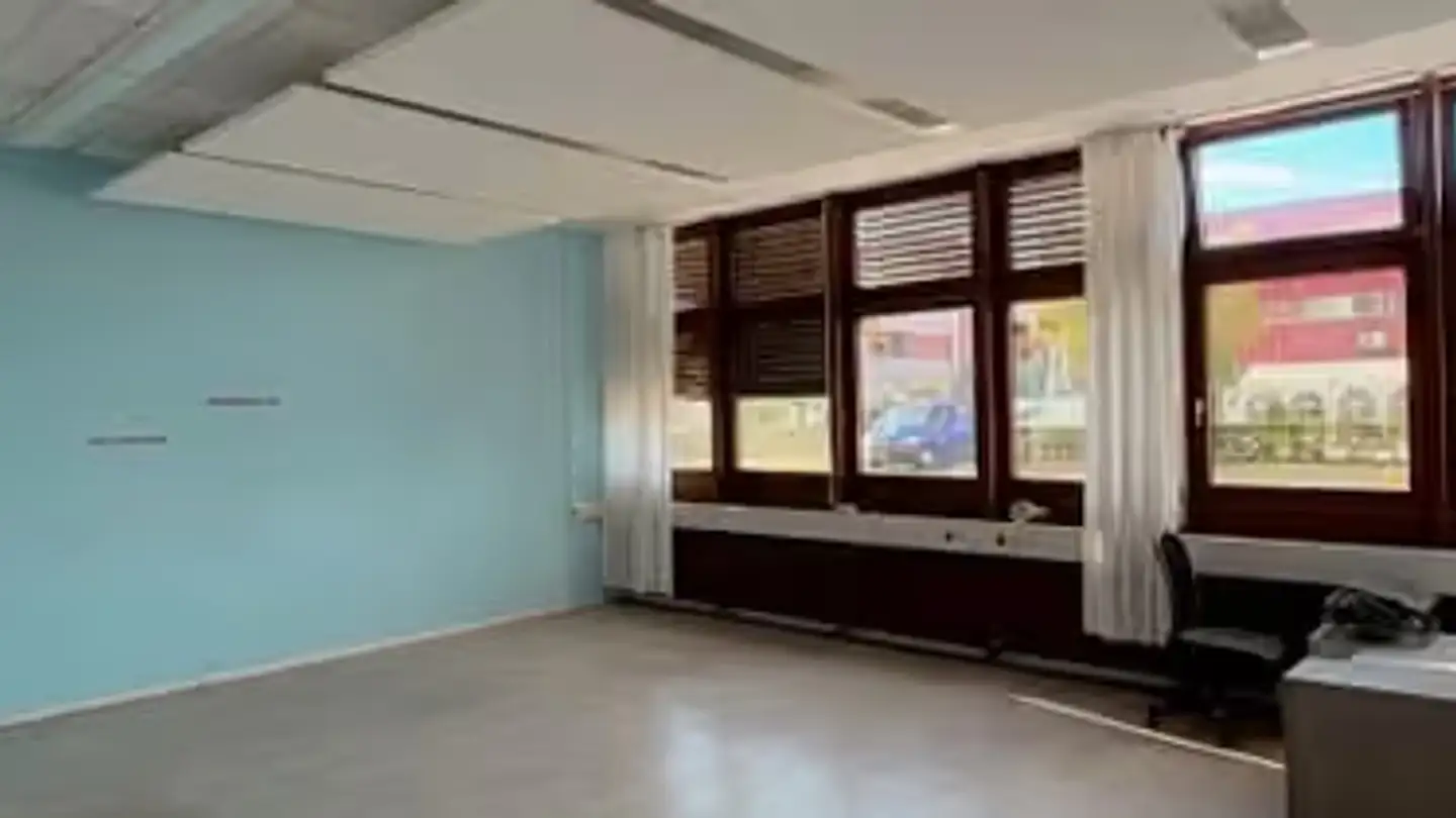 Commercial for rent - Bösch 43, 6331 Hünenberg