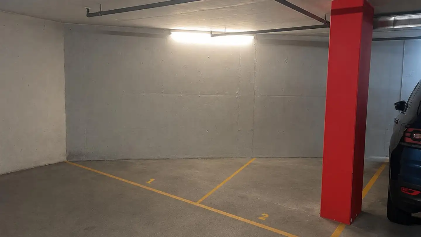 Tiefgaragenstellplatz mieten - Hallwilerweg 2, 6003 Luzern
