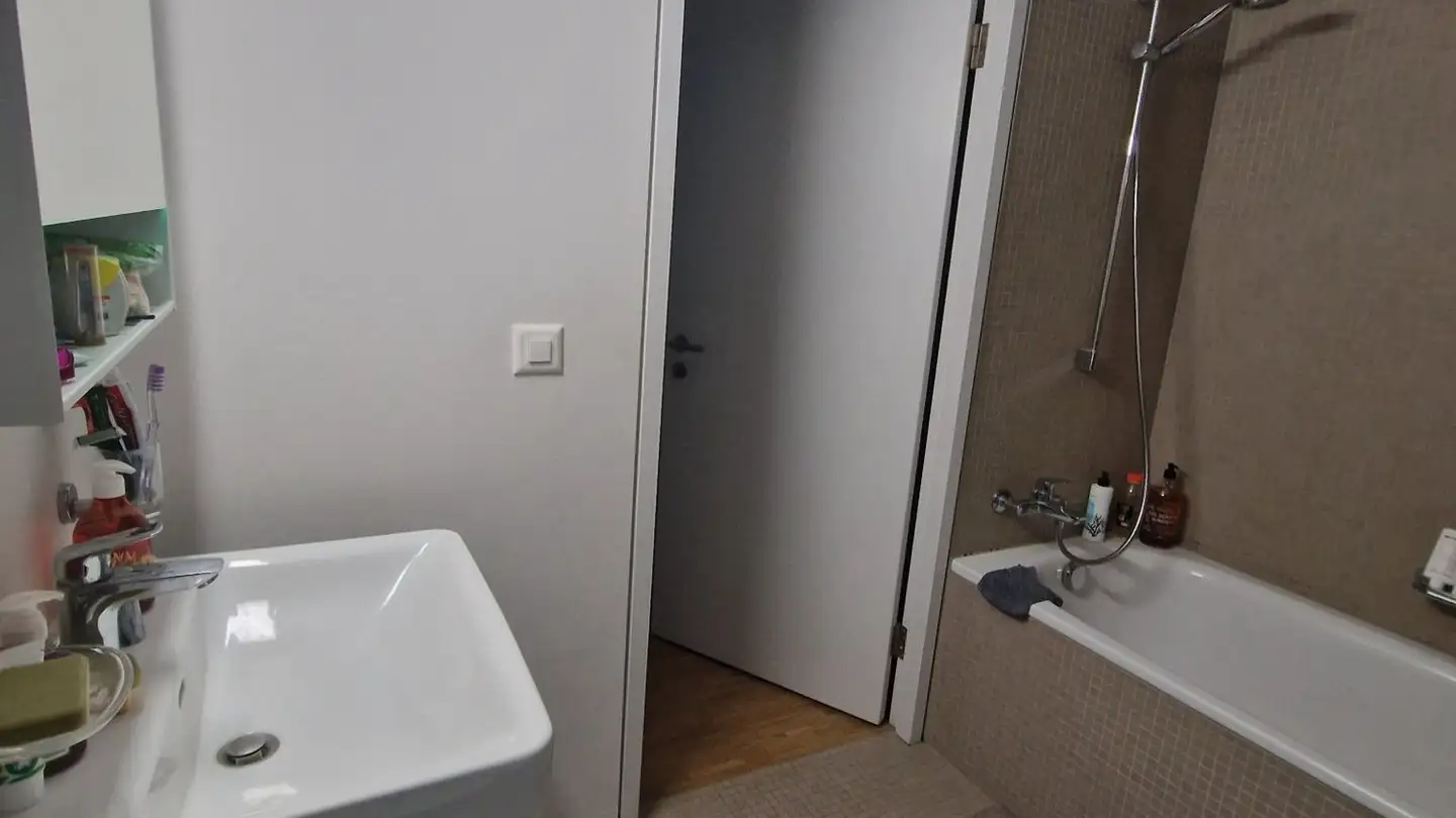 Apartment for rent - Chemin De Perruet 12, 1880 Bex - Photo 3